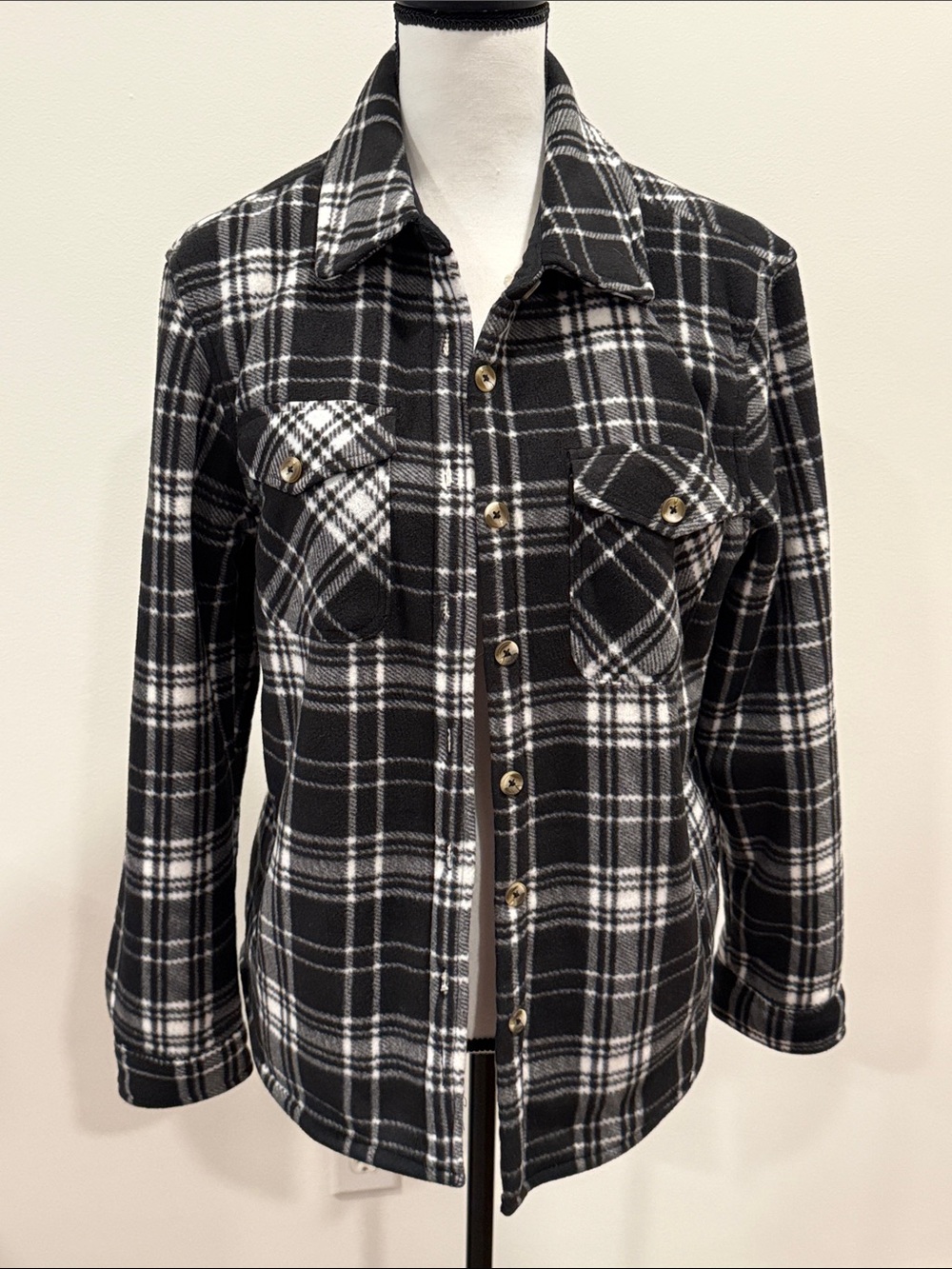 Sage Collective Black & White Plaid Button-Front Women's Shacket Sz Medium